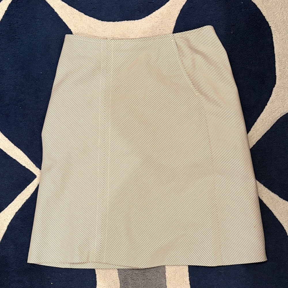 Banana Republic Cream and Black Chevron A-Line Skirt